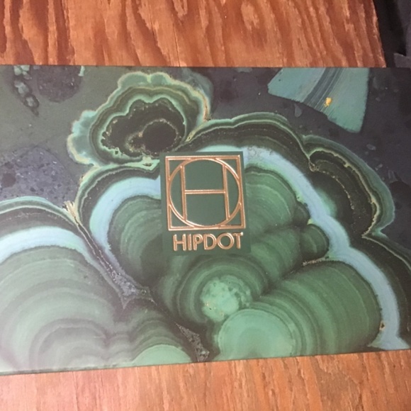 Hipdot Cenote eyeshadow pallet, bnib - Picture 3 of 7